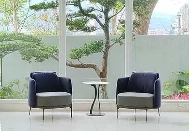 CASE ‣ 時光迴廊裡的現代家具